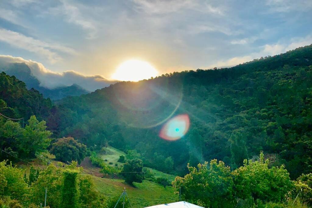 Casa Tatisita Buhardilla Apartment เซกูรา เดลา เซียร์รา ภายนอก รูปภาพ