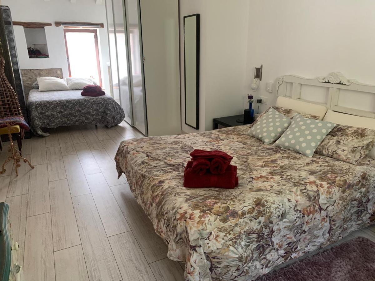 Casa Tatisita Buhardilla Apartment เซกูรา เดลา เซียร์รา ภายนอก รูปภาพ
